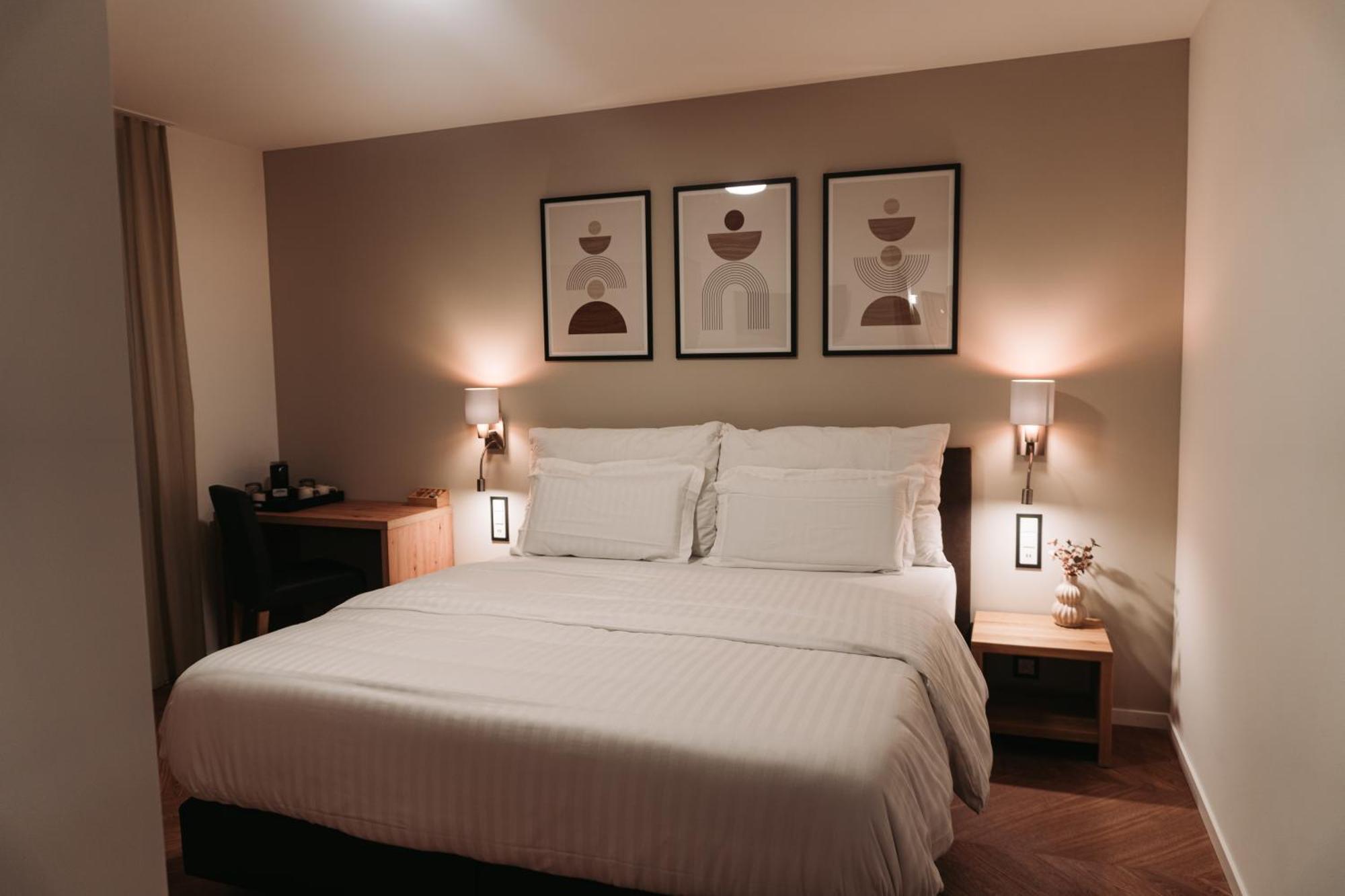 Du Midi Hotel 3*