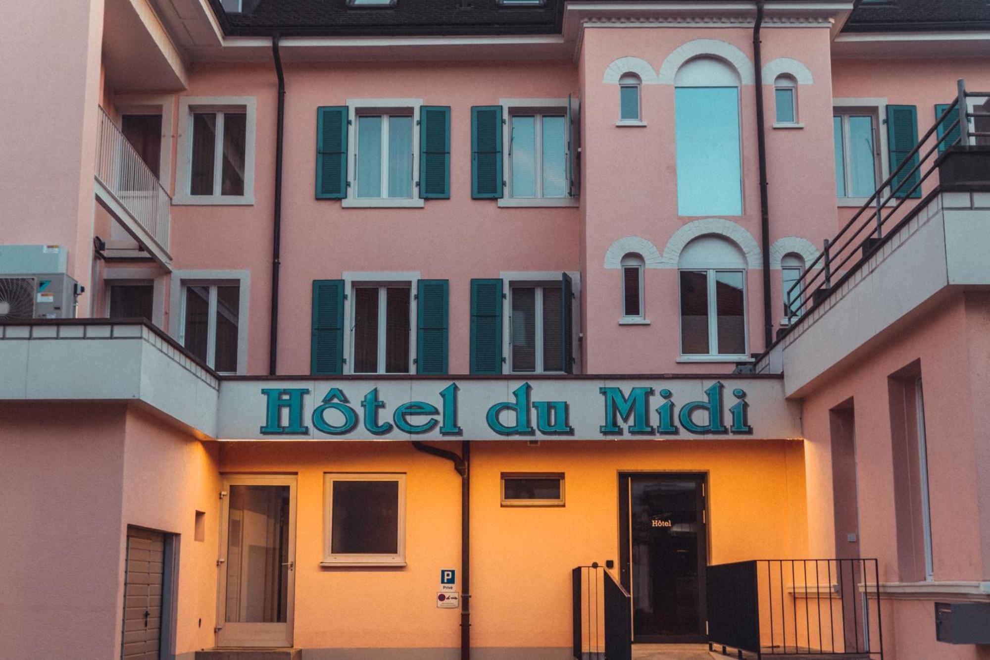 Hotel Du Midi 3*